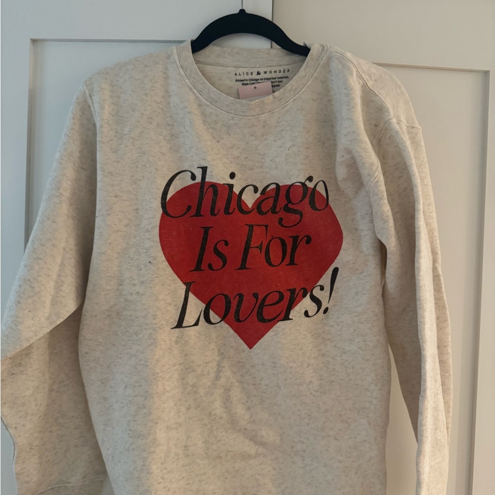 Alice & Wonder Gray Sweatshirt with Red Heart